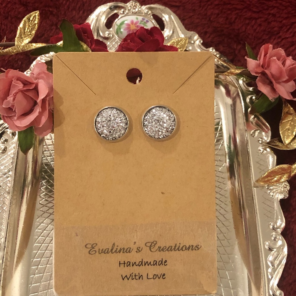 Druzy Resin Studs